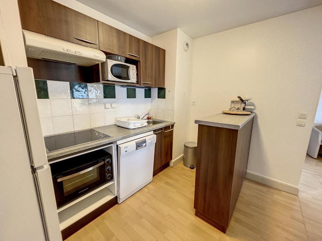 Apartament Guzet-Pyrenees-Pied Des Pistes Ustou Zewnętrze zdjęcie